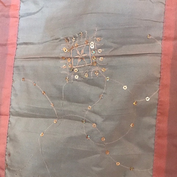 Summer time bedspread - Picture 3 of 16